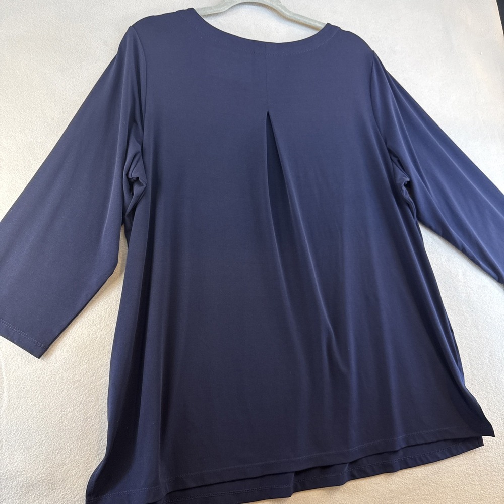 Susan Graver Modern Essentials Blouse,  Plus Size 1X, 3/4 Sleeves, Navy Blue - Picture 4 of 7